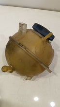 Load image into Gallery viewer, VW BEETLE 1600cc 2000 Expansion Tank Water Bottle
