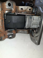Load image into Gallery viewer, Audi S5 FSI 4.2 V8 Quattro 2007 - 2012 Steering Column
