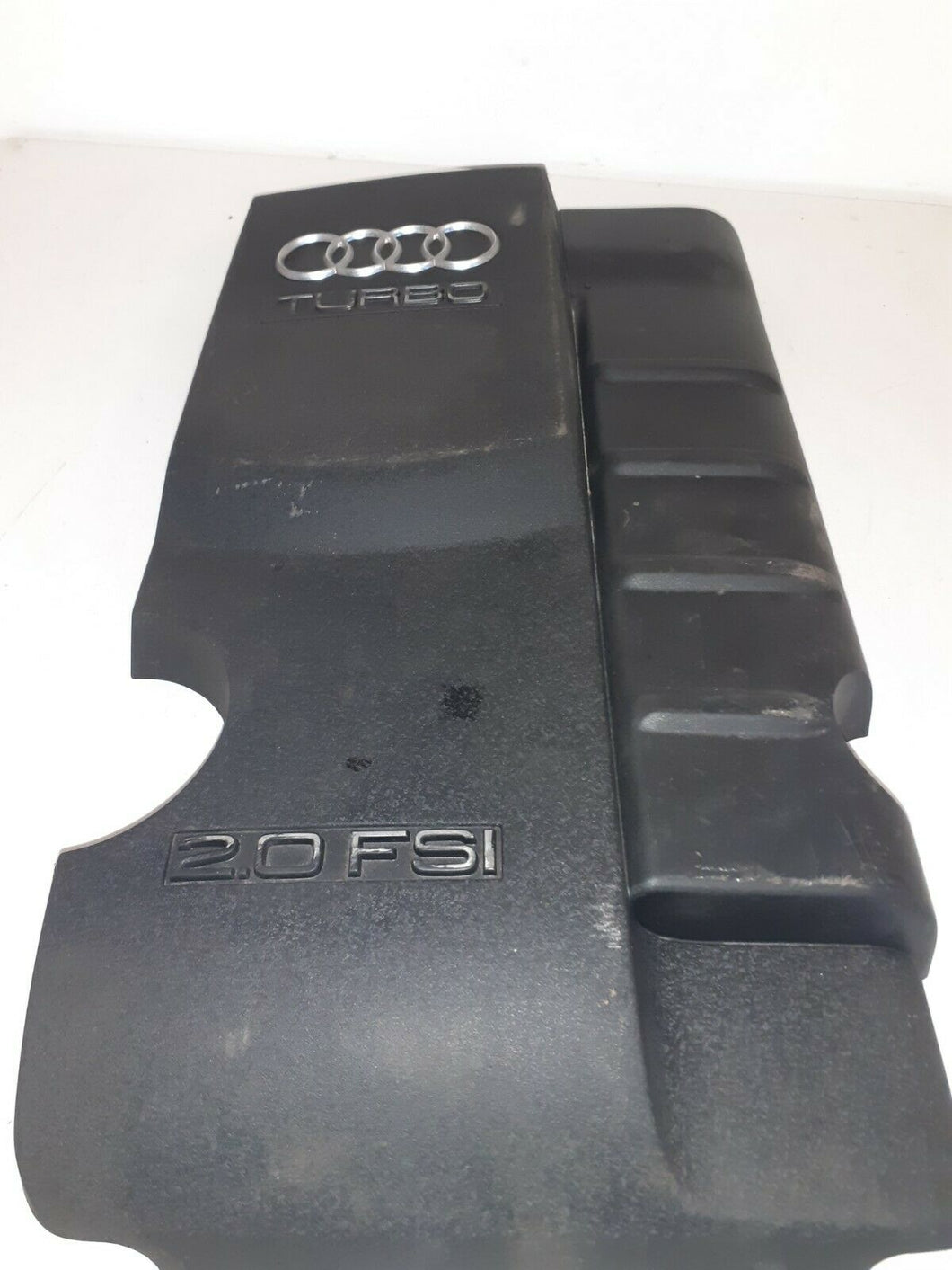 Audi A4 2.0 S-Line T FSI 2005 Engine Cover