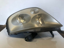 Load image into Gallery viewer, Ssangyong Rexton 2005 Passenger Left Side Headlight

