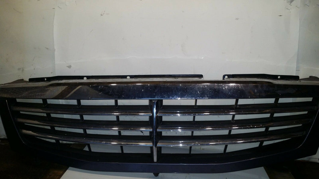 SSANGYONG REXTON FRONT GRILL 2.7 MANUAL 2004