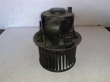 Load image into Gallery viewer, Ford Transit 2.4 TDDi RWD 2000 - 2006 Heater Blower
