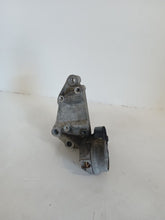 Load image into Gallery viewer, Ford Transit Connect 1.8 TDDI 2006 Power Steering Pump Bracket With Tensioner
