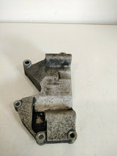 Load image into Gallery viewer, Audi S4 4.2 V8 B6 Cabriolet Mount Bracket
