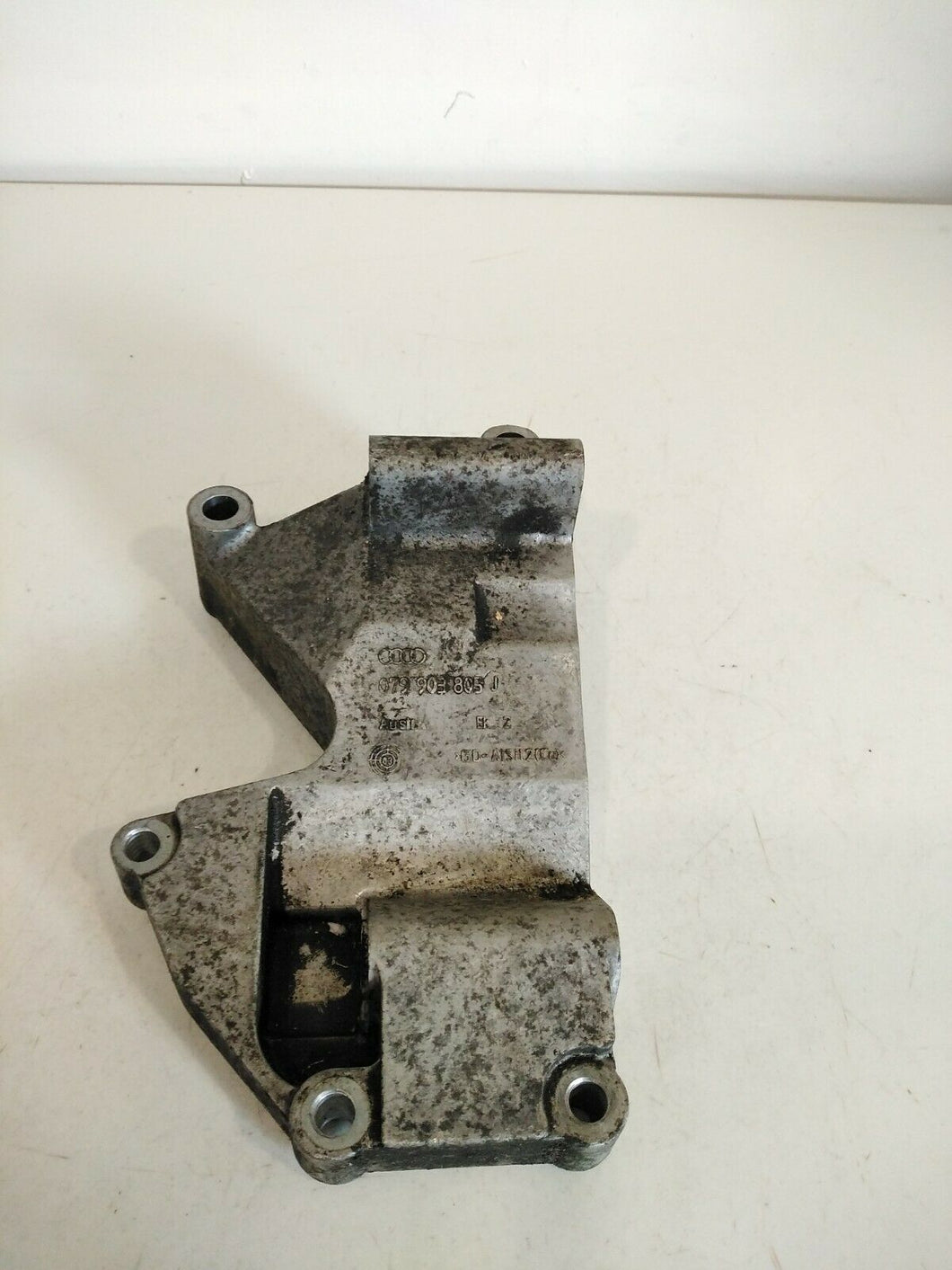 Audi S4 4.2 V8 B6 Cabriolet Mount Bracket