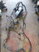 Load image into Gallery viewer, Ford Transit 2.0 TDDI FWD MK6 2003 - 2006 Engine Wiring Loom
