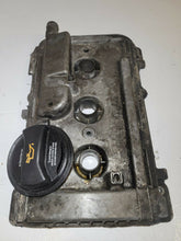 Load image into Gallery viewer, Audi A4 2.4 V6 Sport Auto B6 Cabriolet Passenger Left Side Valve Cover
