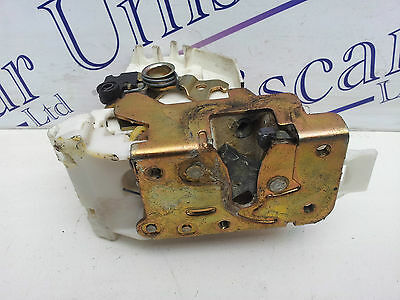 FORD MONDEO 1.8 PETROL MK3 Drivers Side Rear Door Lock